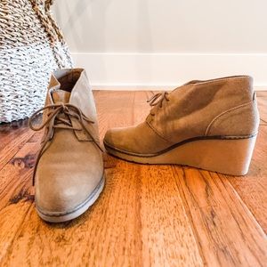 Clarks Hazen Charm Wedge Boot